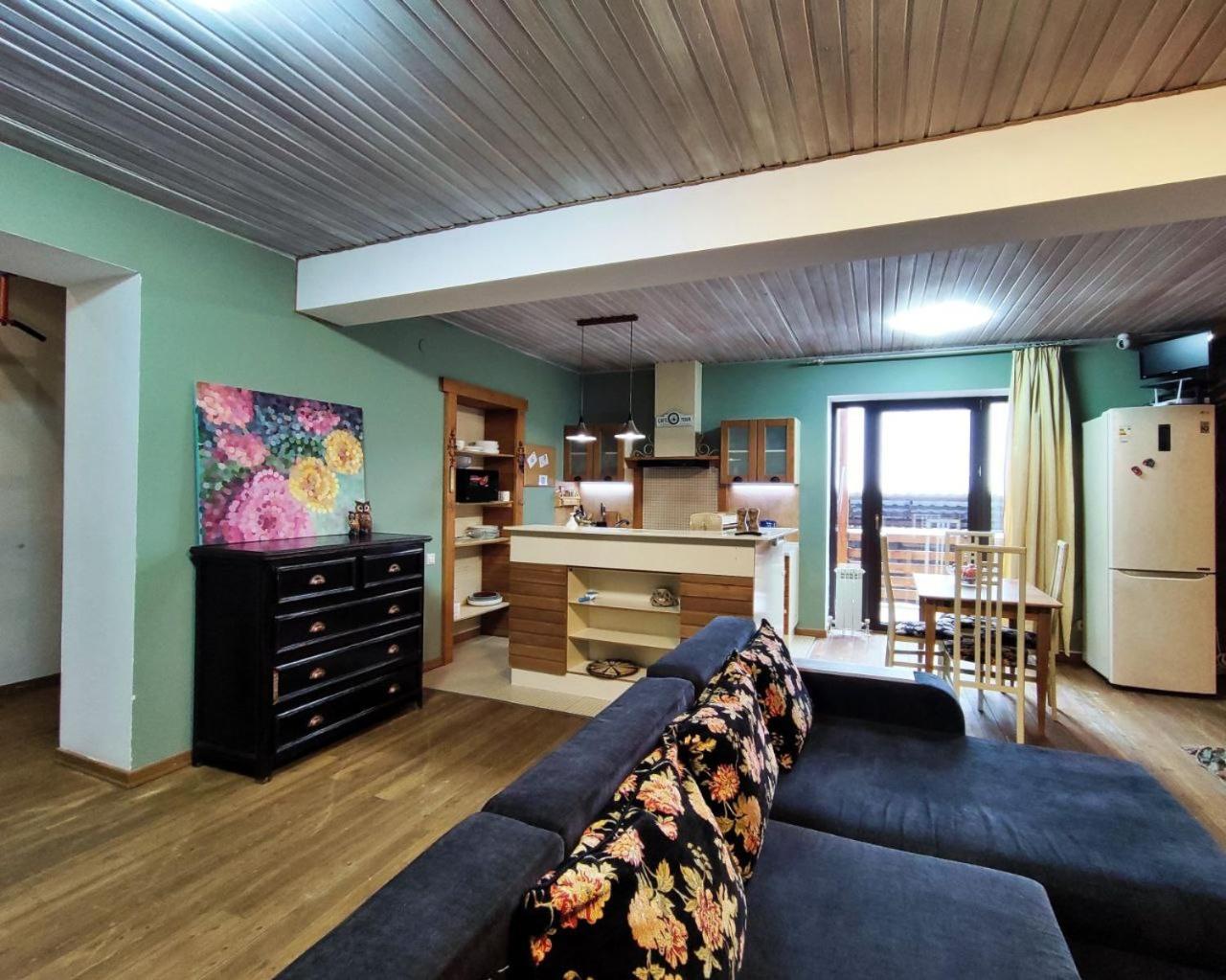 Scandi Cozy Cabin: Mountain Retreat with Fireplace and Sauna Besqaynar Exterior photo